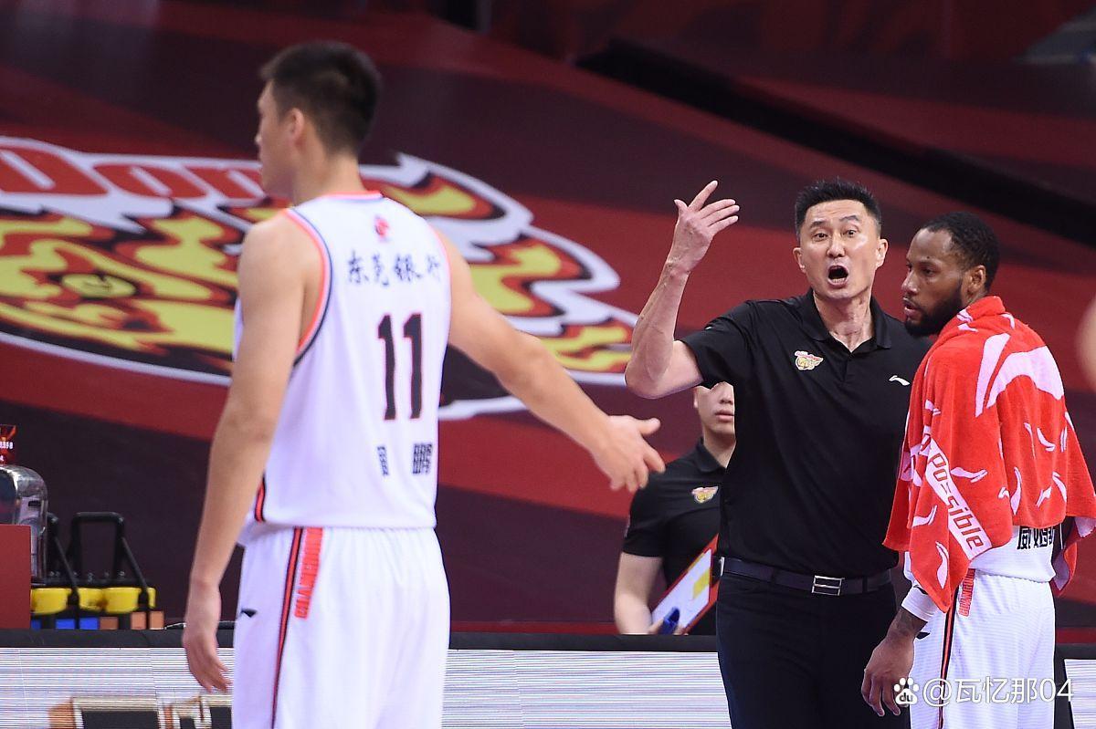 雷火电竞-包含山东男篮主场胜利，一鼓作气的词条