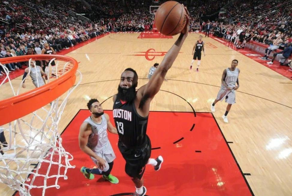 关于后卫突破得分高效稳定，稳住阵脚轻松赢得胜利的信息