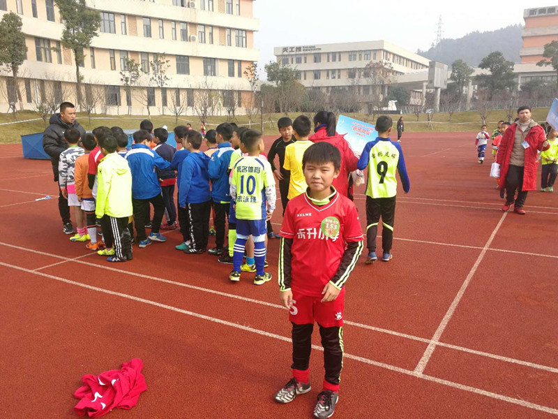 雷火电竞充值-注重青训巴黎FC青年队积极备战，培养未来之星的简单介绍