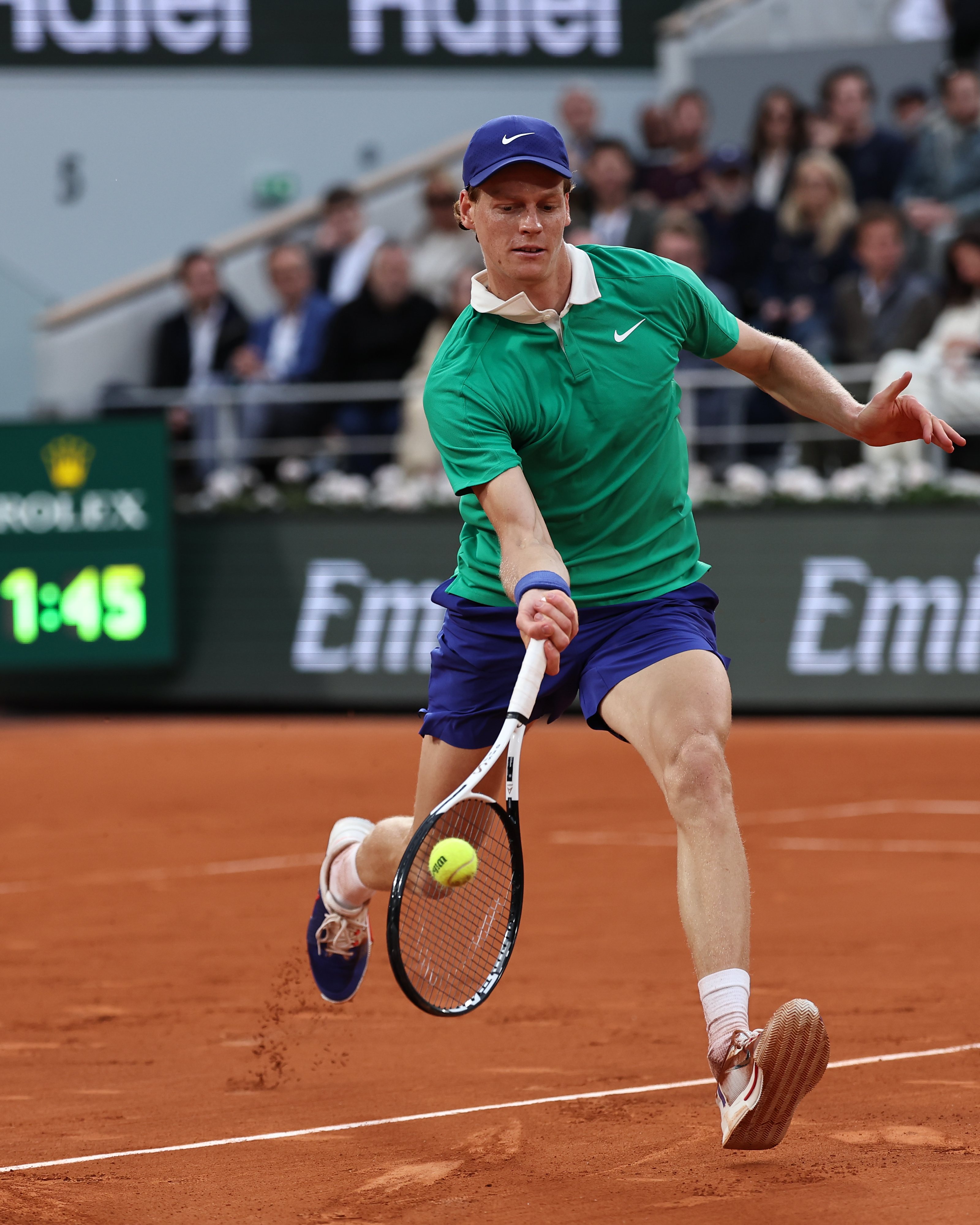 澳网横扫法网，辛纳点燃赛场