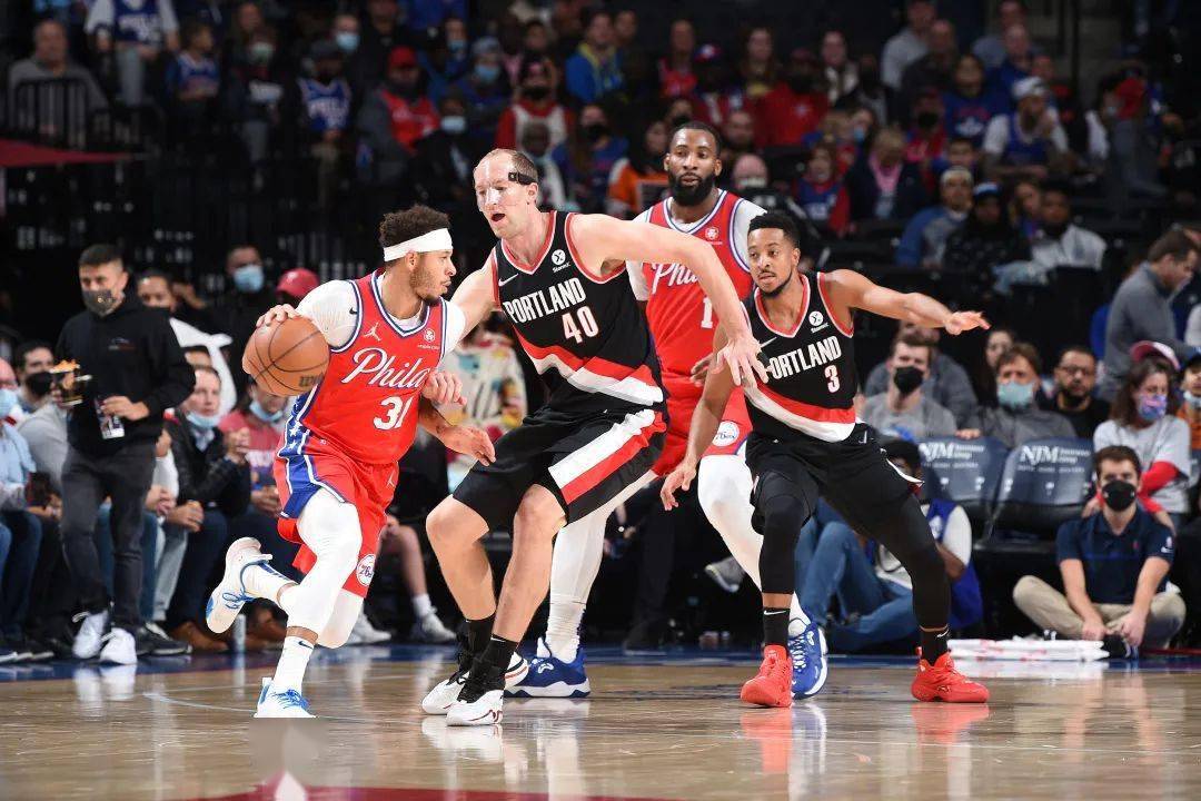 雷火电竞简介-包含浙江队力克北京队，德罗赞统治全场的词条