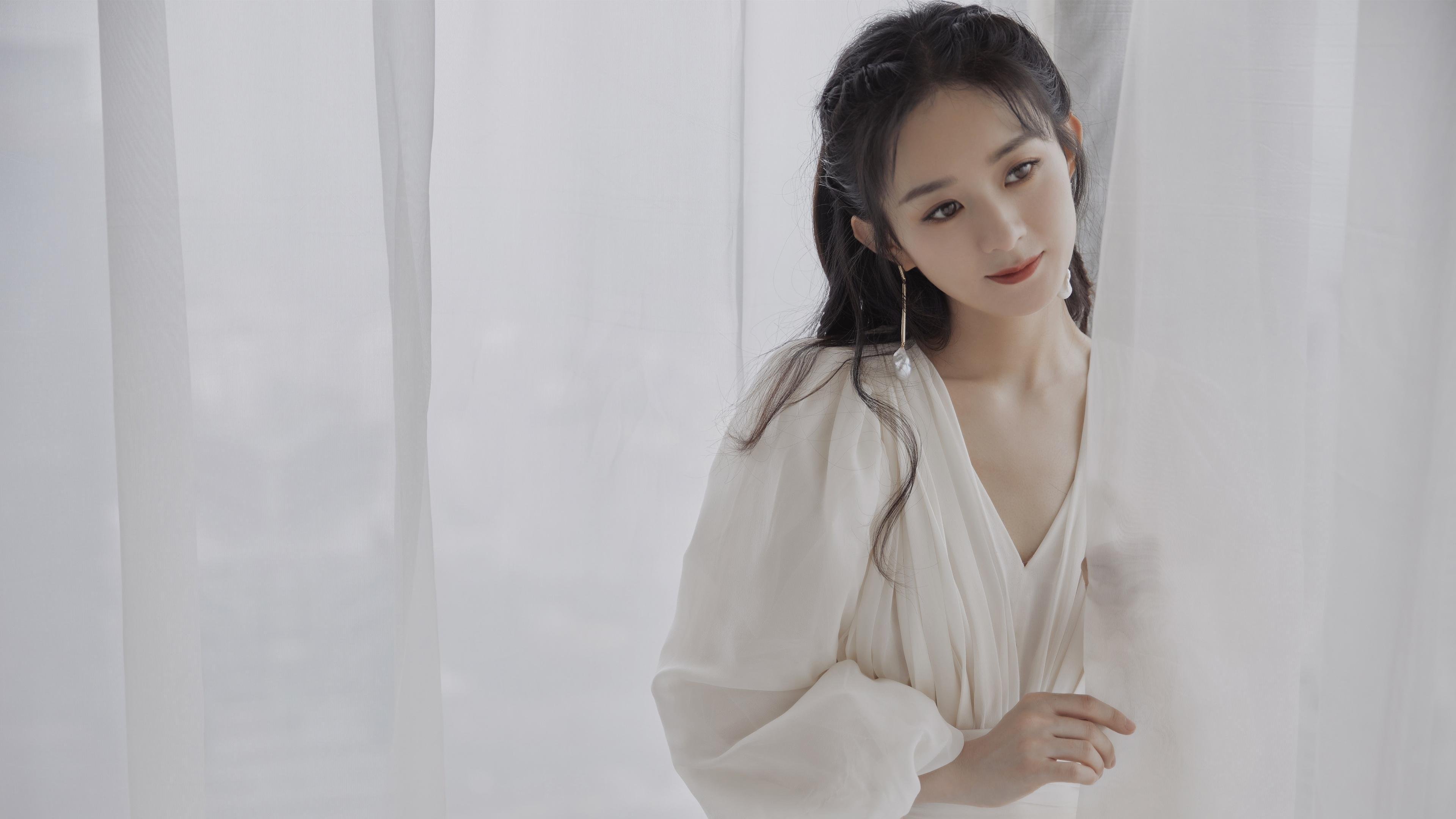 火山在静默中苏醒，当布鲁诺在里昂的雪夜刺穿尤文