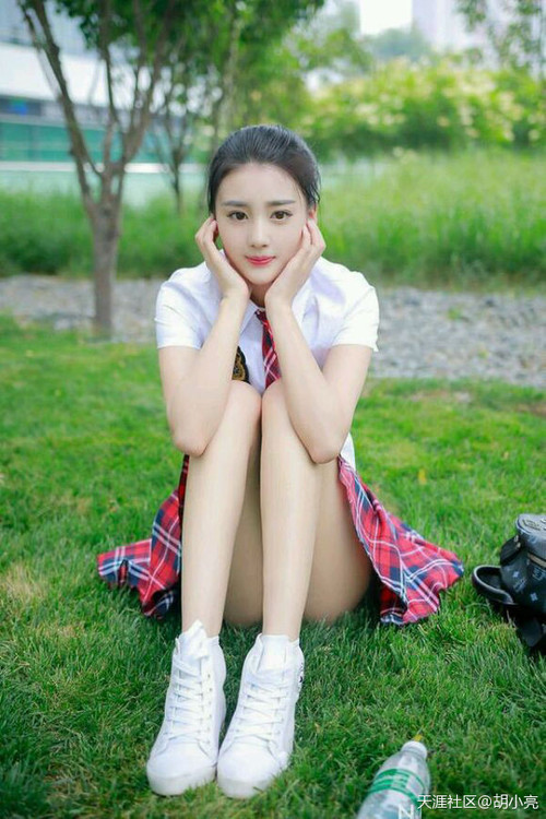 2026之夜,当错位的哨声重叠